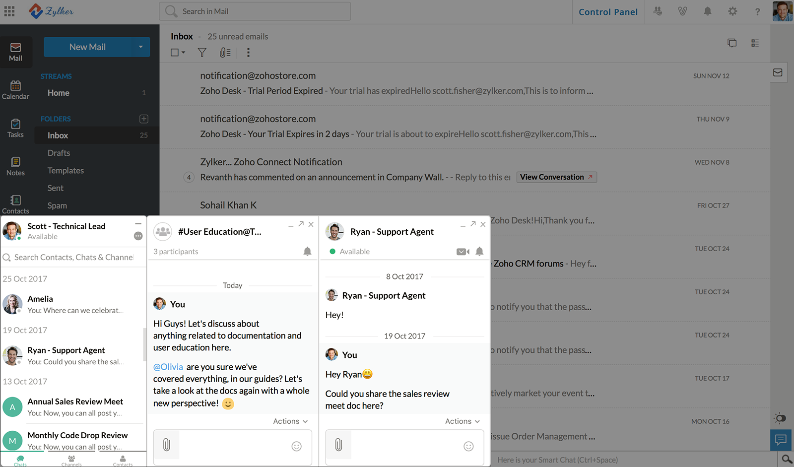 在任何 Zoho 应用中，聊天栏都会显示在页面底部，供您随意使用。